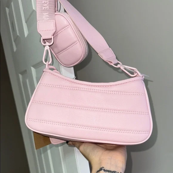 BNWT 🏷️ 2/$25 light pink Steve Madden purse - Picture 8 of 10